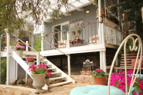Mount Rose Cottage